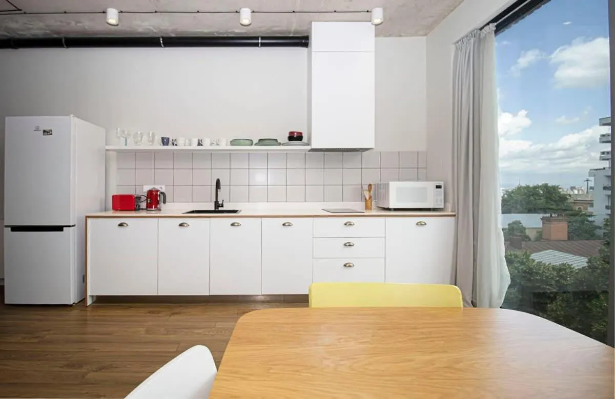 2Br Luxury Apartment With 2 Balconies In Historic Tbilisi